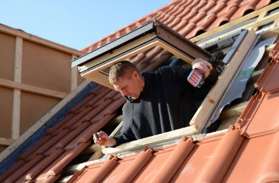 Pose de fenêtres de toit Velux à Gommegnies